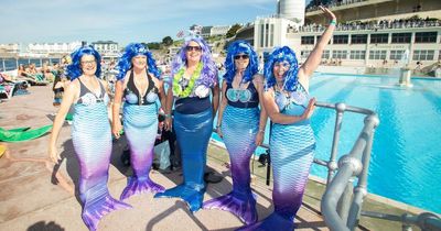 Nearly 400 Brits break world record for most mermaids ever in one place