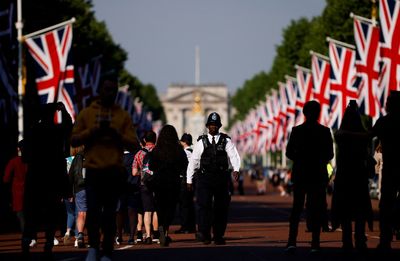 Reaction to Queen Elizabeth's Platinum Jubilee
