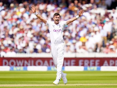 England dismiss New Zealand for 132 on opening day of Lord’s Test