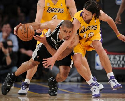 Which NBA teams did Celtics coach Ime Udoka play for?