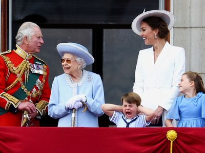 Photos: Britain celebrates Queen Elizabeth's Platinum Jubilee