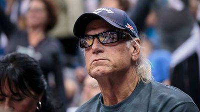 Outspoken Jesse Ventura Finds a New Outlet for His Views