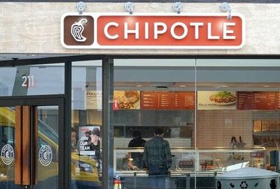 Chipotle will let you buy burritos with Bitcoin