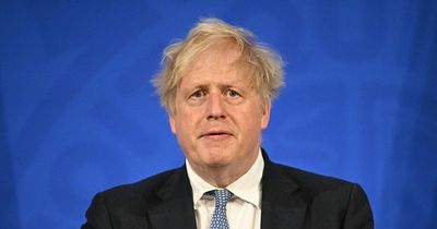 Boris Johnson announces return to imperial measurements in British shops to mark Jubilee