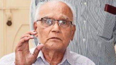 Karnataka: Should contain the truth, not ideology says, Mysuru based novelist SL Bhyrappa