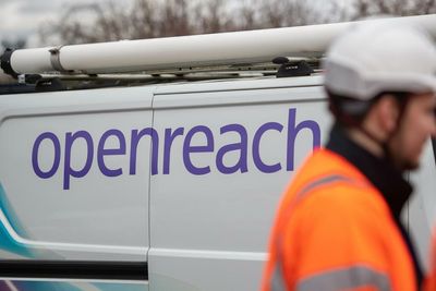 Work begins on bringing 'future-proofed broadband' to Scottish islands