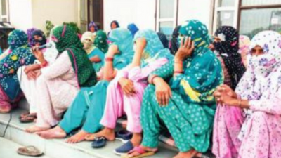 Haryana: Arhtiyas oppose move to cut commission from crops’ MSP