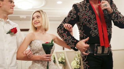 Elvis Wedding Crackdown Leaves Las Vegas All Shook Up