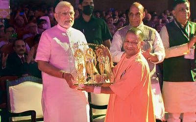 Uttar Pradesh Investors Summit | PM Modi lays foundation stone for 1,406 projects worth more than ₹80,000 crore