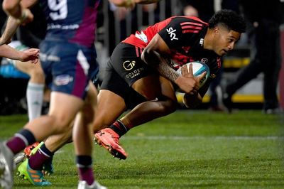 Crusaders overpower Reds to enter Super semis