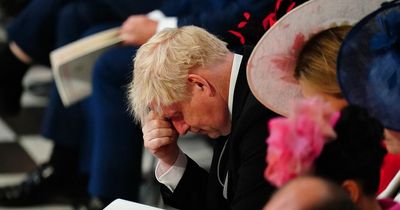 Boris Johnson booed as he attends Queen's Jubilee service with wife Carrie