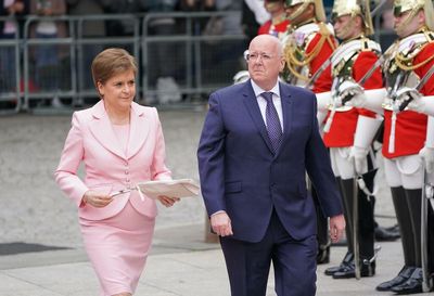 Nicola Sturgeon pays tribute to Queen's 'selfless commitment to duty' to mark Jubilee