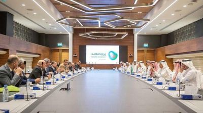 Saudi Energy Minister, Iraqi Counterpart Discuss Connecting Electricity Grids