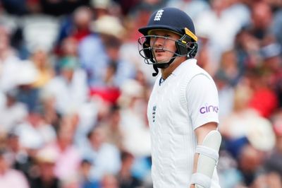 England eke out slender lead against New Zealand in 1st Test