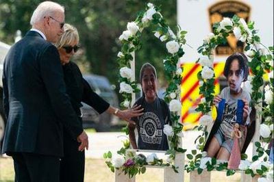 Joe Biden calls for tougher gun laws following mass shootings in US