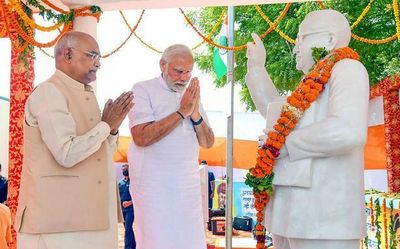 PM Modi bats for a strong Opposition that is free of dynastic politics