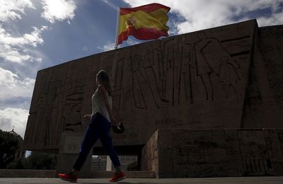 Spain to grant more work visas to combat labour shortages