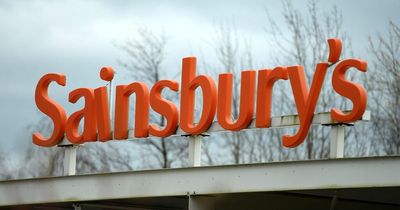 Sainsbury's shoppers furious after online glitch causes Jubilee chaos