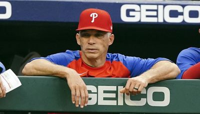 Phillies fire manager Joe Girardi