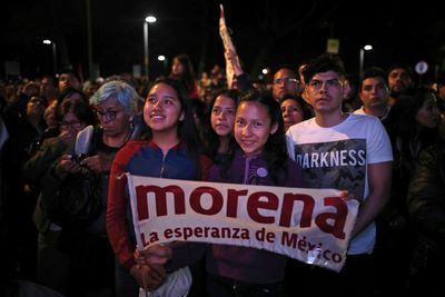 President's party looks to clean up in state races in Mexico