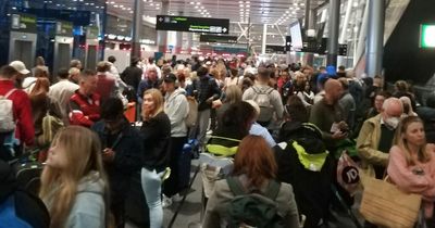 Warning over Dublin Airport as 'queues stretch out the door' at 2.30am