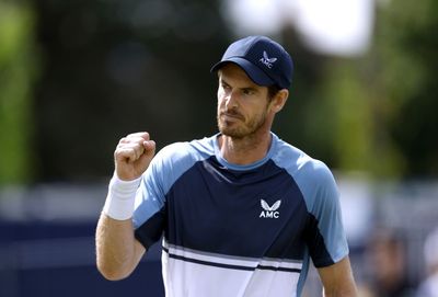 Andy Murray reaches Surbiton Trophy semi-finals