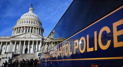 Feds: Capitol Police officer indicted on civil rights charge