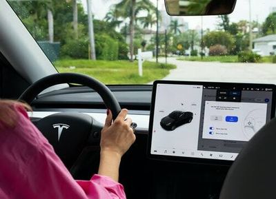 Hundreds more Tesla owners have reported random braking on the road
