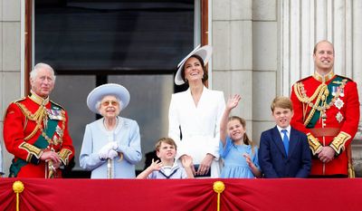 The Week in Detail: The Queen's big bash, newsprint shortages and the PM's US trip