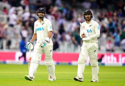 England will hope to break stubborn New Zealand partnership in first Test