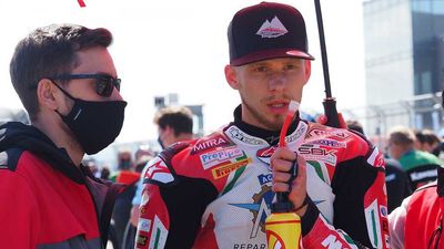 World Supersport Rider Has 3 Toes Amputated After Estoril Crash