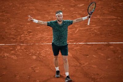 Casper Ruud overcomes protest distraction to conquer Marin Cilic at French Open
