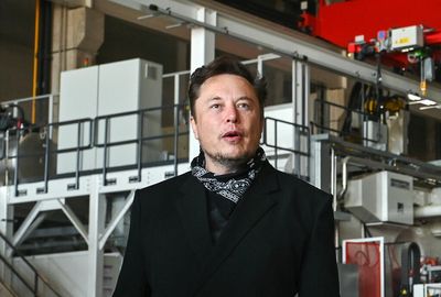 Musk's office work edict may doom Tesla