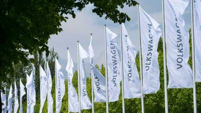 Volkswagen Boss Herbert Diess: Race With Tesla Will Be Tight