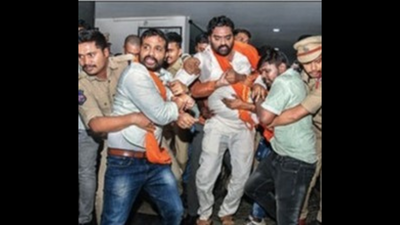 Hyderabad: 5 boys from netas' families accused of raping teenager