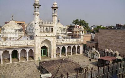 Hindu group recognises ‘Shivling’ in Gyanvapi mosque, begins performing rituals in Lucknow