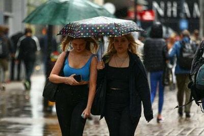 Met Office issues yellow weather warnings for Saturday and Sunday