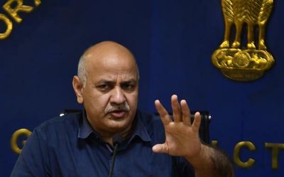 Sisodia accuses Himanta Sarma of giving govt PPE kit deals to firms of wife, son's business partners