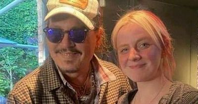 Johnny Depp leaves pregnant bar manager starstruck after offering advice