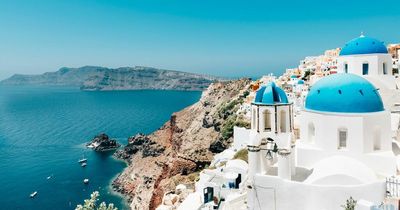 Passport rules for Greece when flying from Glasgow Airport this summer
