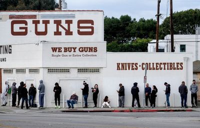 Tulsa shooting puts focus on waiting periods for gun buyers