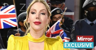 Comedian Katherine Ryan ignores sexist calls to 'be more masculine' on stage