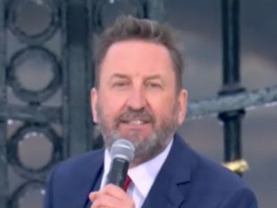 Jubilee concert: Lee Mack makes ad-libbed Boris Johnson Partygate joke in front of prime minister