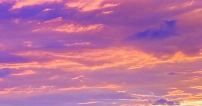 Mancunians wowed by stunning sunset which bathes region in warm glow