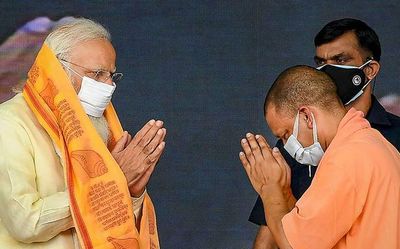 PM Modi wishes Yogi Adityanath on 50th birthday