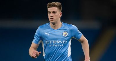 Julian Alvarez's arrival at Man City should give Liam Delap a simple decision to make