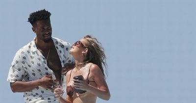 Faye Winter stuns in string bikini in PDA with Love Island beau Teddy Soares