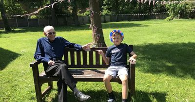 The heartwarming moment 10-year-old youngster meets 100-year-old care home resident during Jubilee weekend