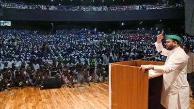Patna: In presence of Left leaders, Tejashwi Yadav presents report card on NDA 'misrule'