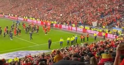 Wales pause World Cup celebrations for wonderful gesture to Ukraine fans